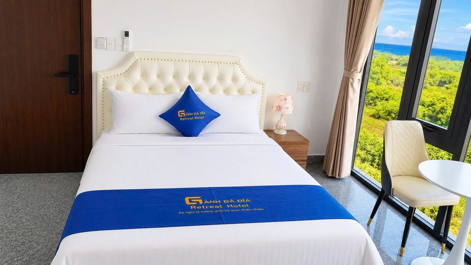 Phòng Đôi Hướng Biển 3