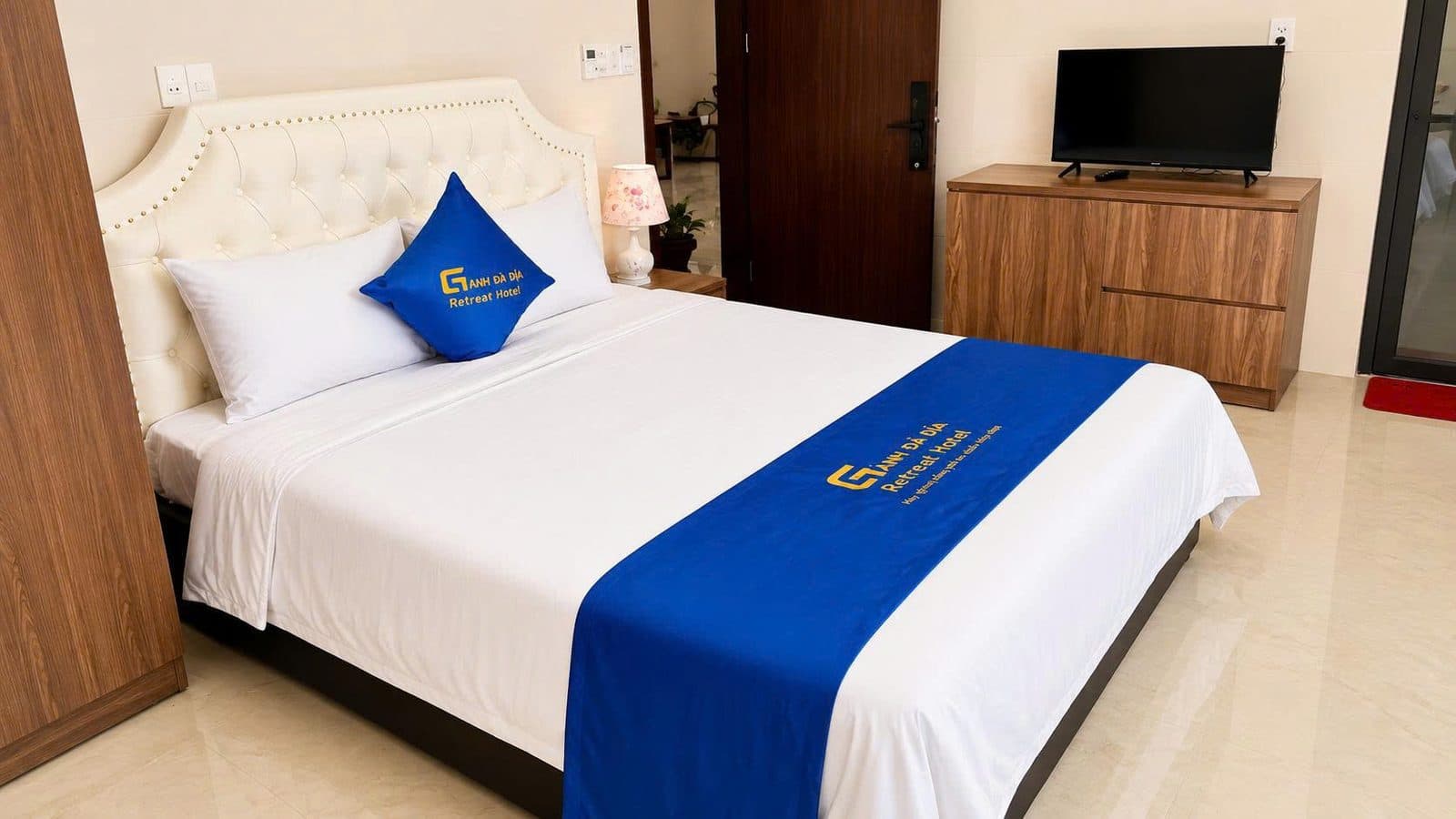 Phòng Đôi Hướng Hồ Bơi 2