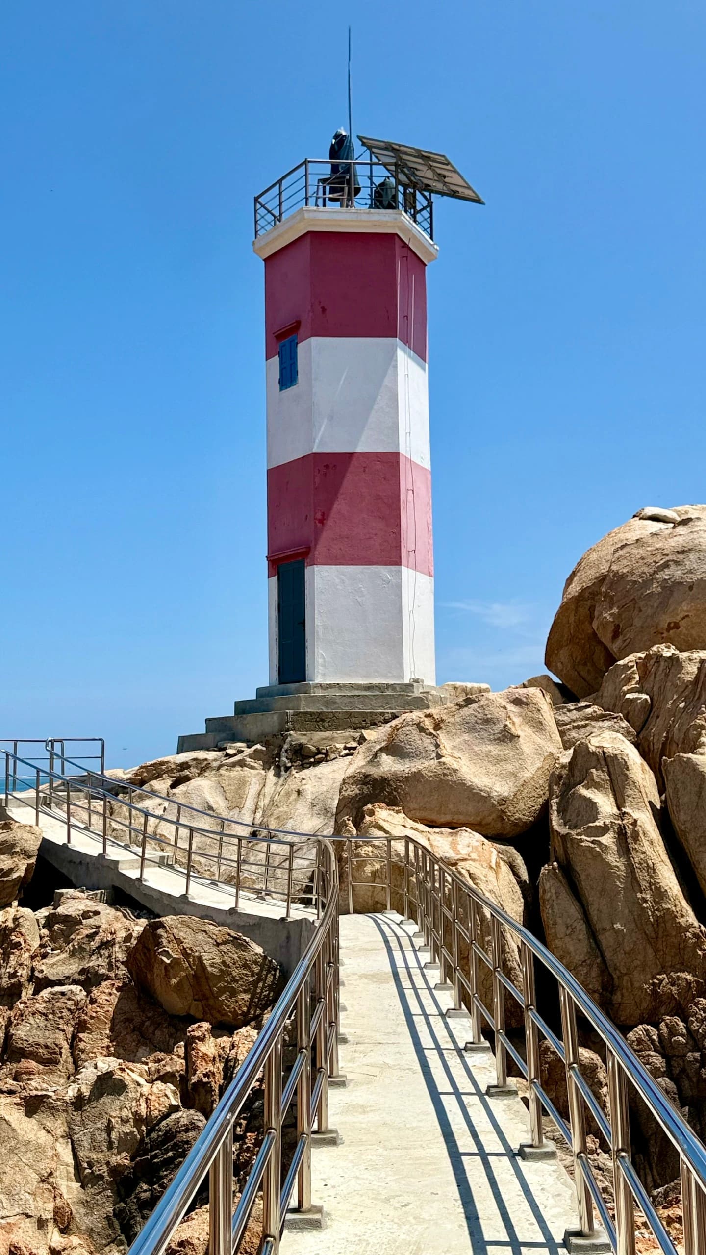 The Lighthouse Near Ganh Da Dia