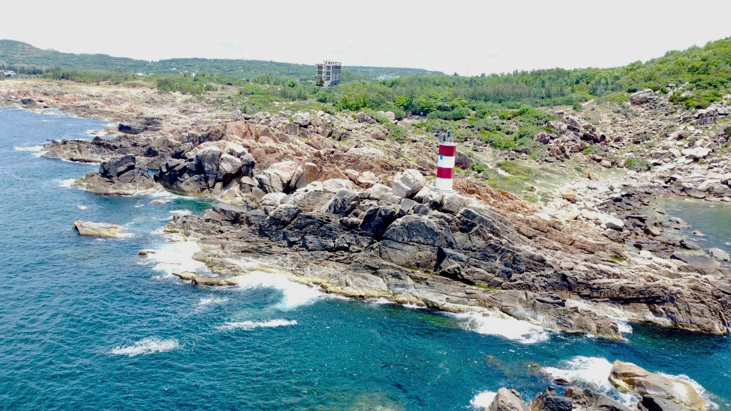 Discover serenity and elegance at Ganh Da Dia Retreat in Phu Yen